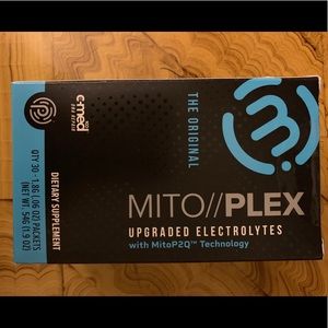 30 packets of mitoplex // electrolytes - NIB